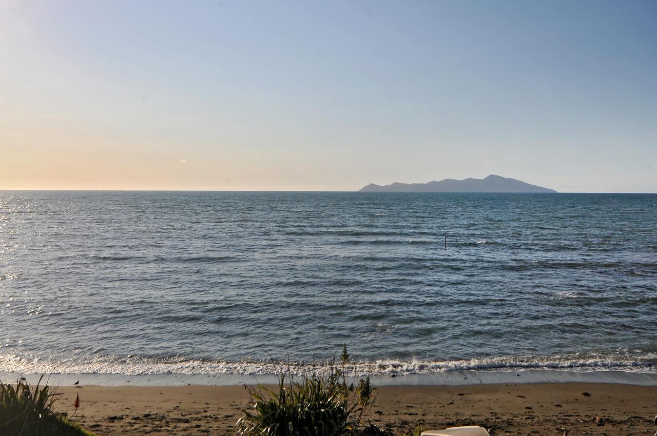 Kapiti Waves Bed & Breakfast Pukerua Bay Kültér fotó